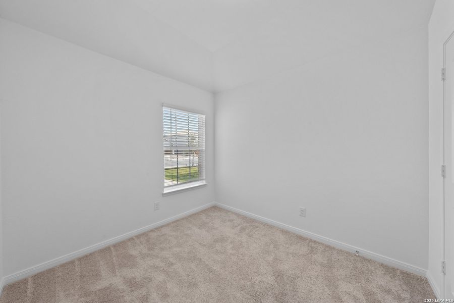 Spacious, unfurnished interior of a new home in Preserve at Medina, Von Ormy (Image 8).
