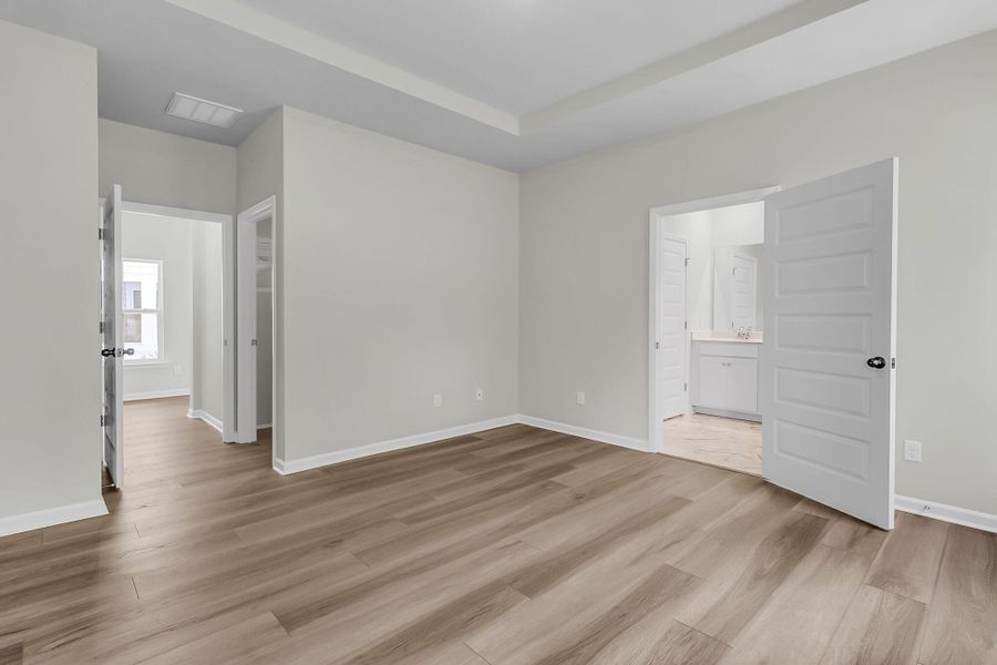 Spacious, unfurnished interior of a new home in Horizons at Summers Corner | 55+: The Cottages, Summerville (Image 32). Spacious, unfurnished interior of a new home in Horizons at Summers Corner | 55+: The Cottages, Summerville (Image 32).