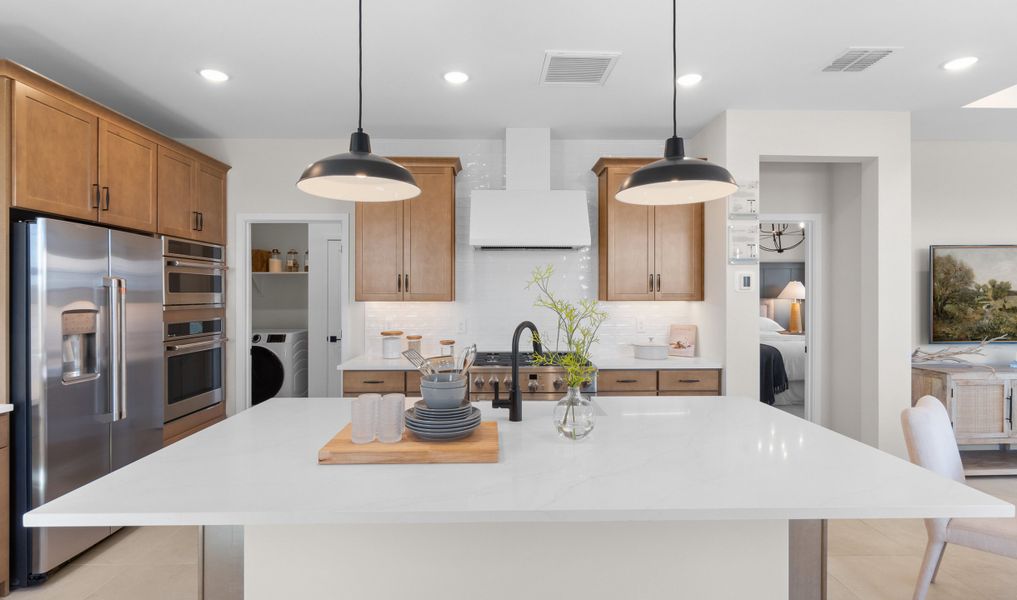 Kitchen with pendant lighting Kitchen with pendant lighting