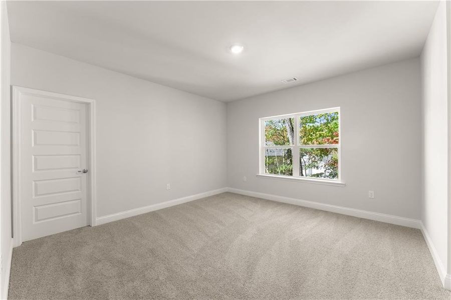 Spacious, unfurnished interior of a new home in Habersham Meadows, Demorest (Image 14).