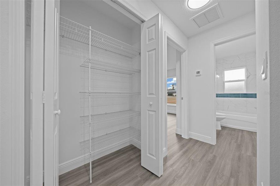 Image 30 of a home in .