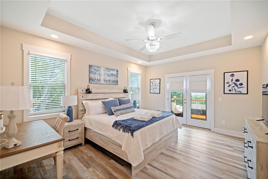 Furnished interior view inside a new home in , Waleska (Image 8).