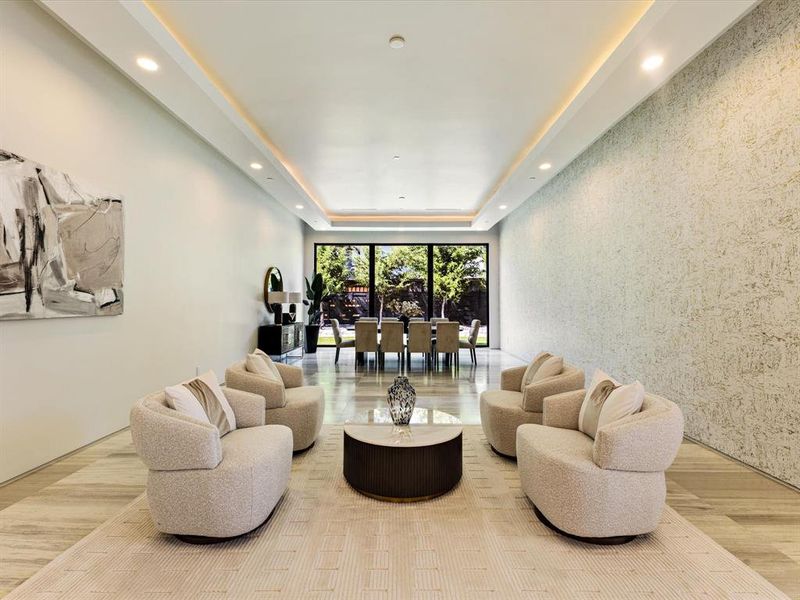 Community amenities in , Dallas (Image 17). Community amenities in , Dallas (Image 17).