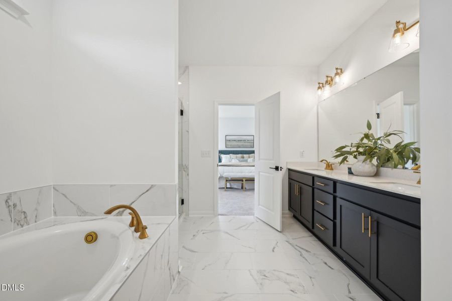 37-web-or-mls-Emeline Way 10-037 37-web-or-mls-Emeline Way 10-037