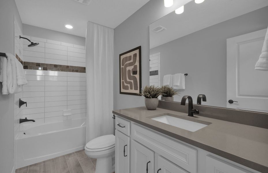 Trailside | Secondary Bathroom