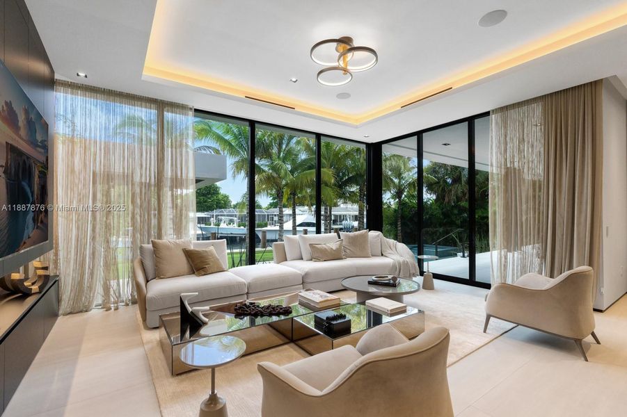 Image 72 of a home in .