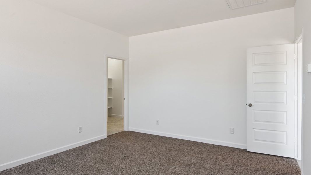 Spacious, unfurnished interior of a new home in Carlton Commons, Casa Grande (Image 21). Spacious, unfurnished interior of a new home in Carlton Commons, Casa Grande (Image 21).