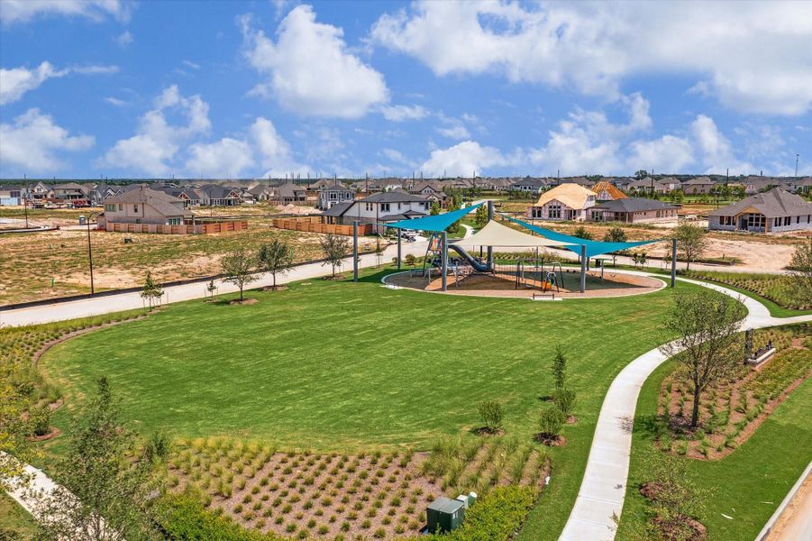 Community amenities in Elyson 45' & 70', Katy (Image 18).