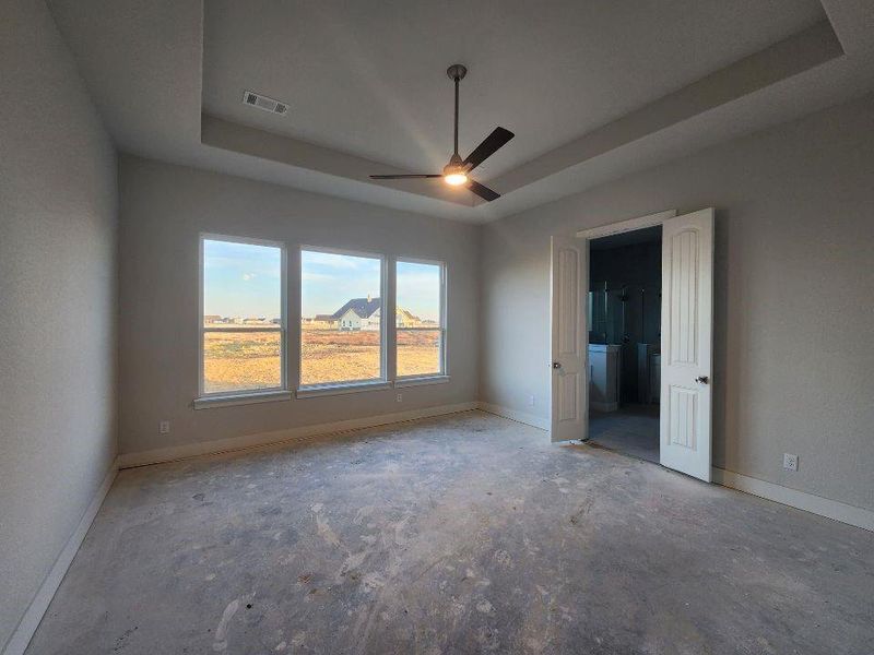 Image 14 of a home in Rocky Top.