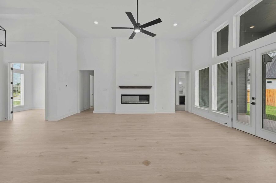 Representative unfurnished interior of a home built from the Ainsley by Chesmar Homes in Heimer Estates at Garden Ridge, Fulshear (Image 15).