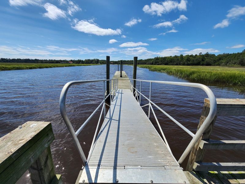 Natural landscape and outdoor views near in Yemassee (Image 67). Natural landscape and outdoor views near in Yemassee (Image 67).