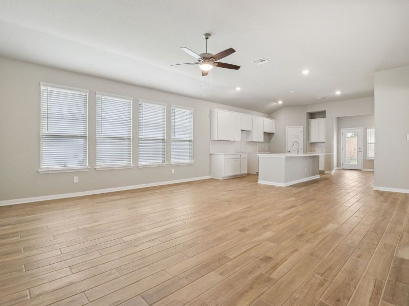 Spacious, unfurnished interior of a new home in Arcadia Ridge - Premier Series, San Antonio (Image 14). Spacious, unfurnished interior of a new home in Arcadia Ridge - Premier Series, San Antonio (Image 14).