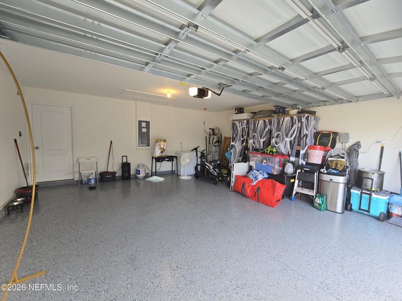 Spacious, unfurnished interior of a new home in Palm Coast Homesites, Palm Coast (Image 21).