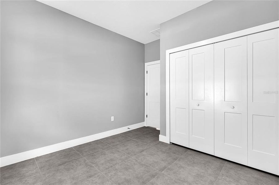 Spacious, unfurnished interior of a new home in , Port Charlotte (Image 22).
