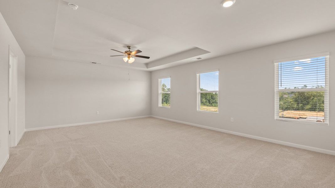 Representative unfurnished interior of a home built from the Grayson by D.R. Horton in Highland Hills, Graniteville (Image 17).