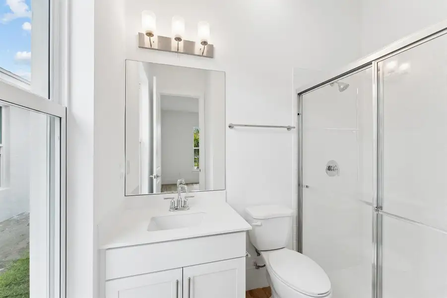 BR3 Bath