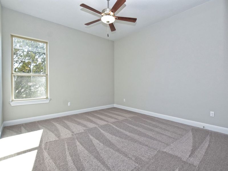Representative unfurnished interior of a home built from the Siena II by Giddens Homes in Clearwater Ranch, Liberty Hill (Image 163).