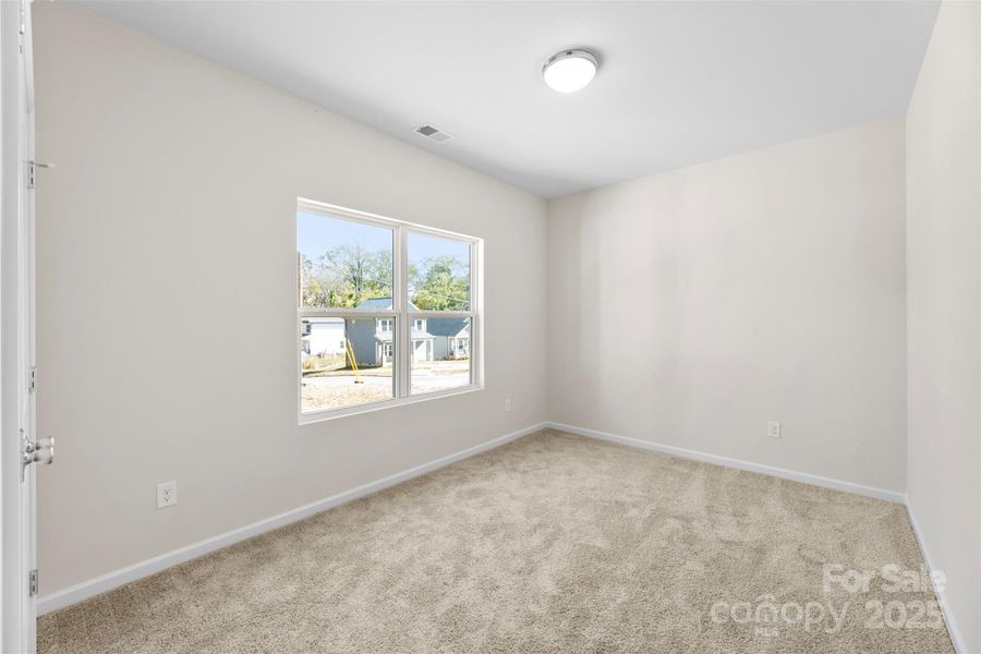 Spacious, unfurnished interior of a new home in , Spencer (Image 33).