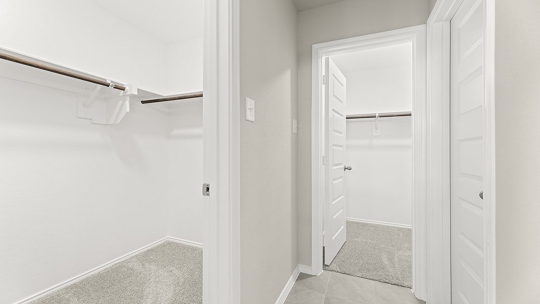 Spacious, unfurnished interior of a new home in Heartland Townhomes, Heartland (Image 20).