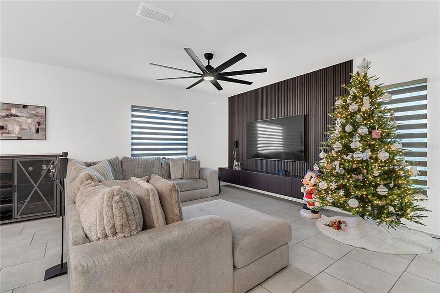 Furnished interior view inside a new home in Peace Creek Reserve: Legacy Collection, Winter Haven (Image 13). Furnished interior view inside a new home in Peace Creek Reserve: Legacy Collection, Winter Haven (Image 13).