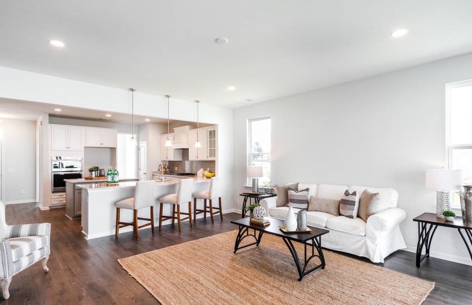 Furnished interior view inside a new home in SayeBrook, Myrtle Beach (Image 5).