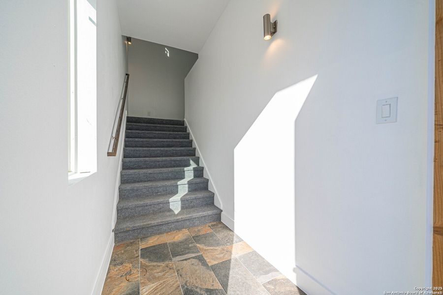 Spacious, unfurnished interior of a new home in , San Antonio (Image 31). Spacious, unfurnished interior of a new home in , San Antonio (Image 31).