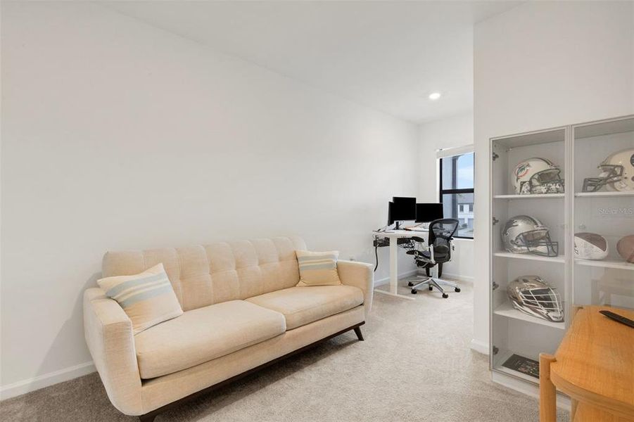 Furnished interior view inside a new home in , Sarasota (Image 12).