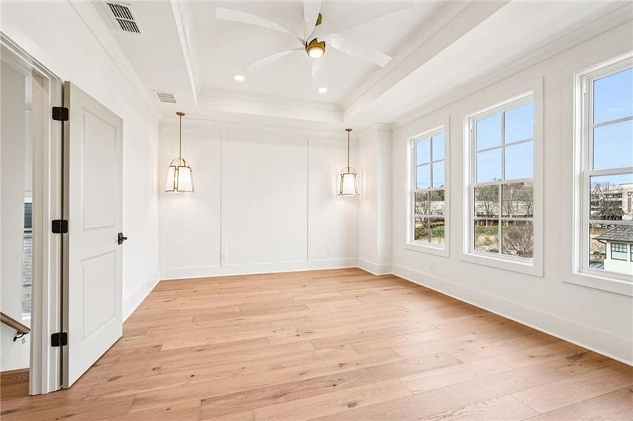 Spacious, unfurnished interior of a new home in Park Walke, Alpharetta (Image 35).