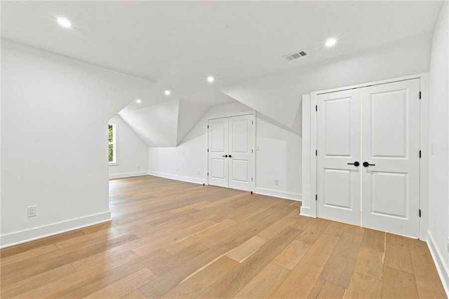 Spacious, unfurnished interior of a new home in , Sugar Hill (Image 46).