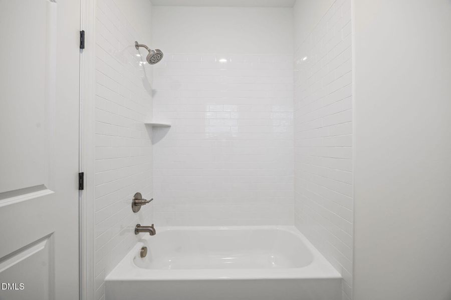 35-web-or-mls-IMG_0735 35-web-or-mls-IMG_0735