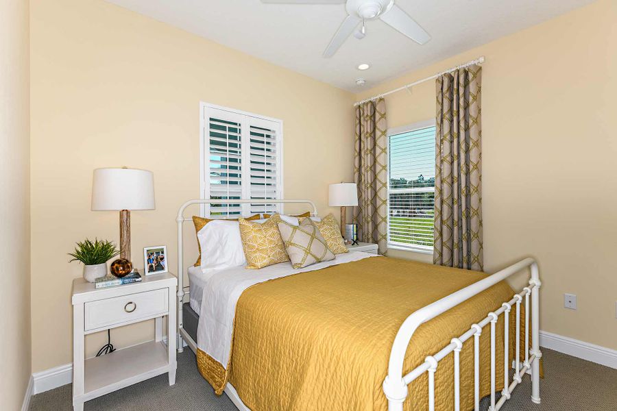 Representative furnished interior of a home built from the Sandcastle 2 by Neal Communities in Grand Park, Sarasota (Image 9).