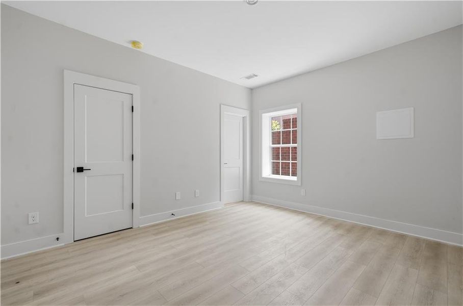 Spacious, unfurnished interior of a new home in , Cumming (Image 38).