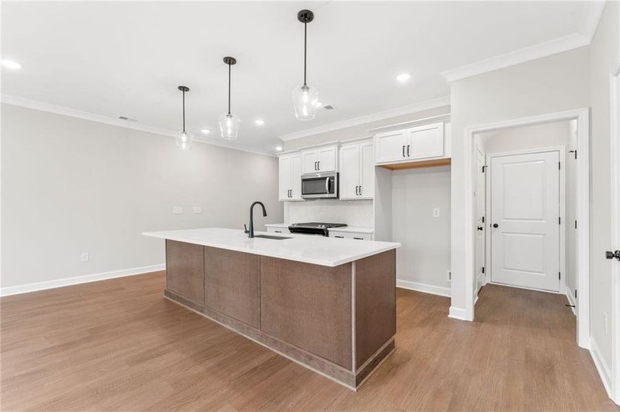 Furnished interior view inside a new home in Cherokee Township, Acworth (Image 14).