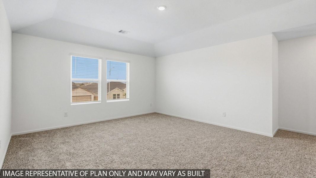 Spacious, unfurnished interior of a new home in Chapel Lakes, Montgomery (Image 12).