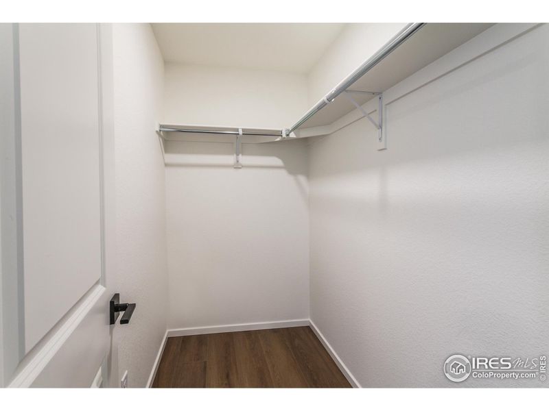 EXAMPLE PHOTO: WALK IN CLOSET