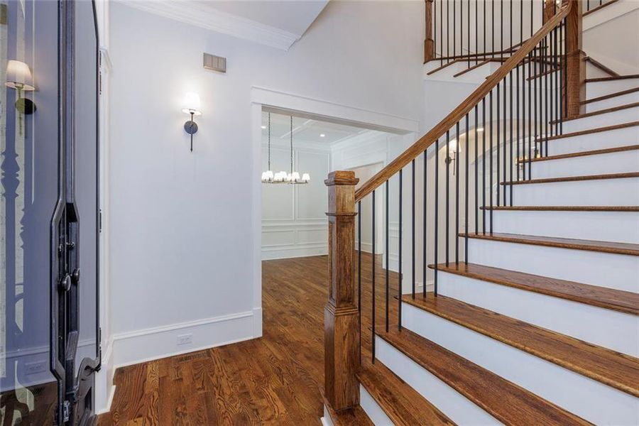 Spacious, unfurnished interior of a new home in , Roswell (Image 49). Spacious, unfurnished interior of a new home in , Roswell (Image 49).