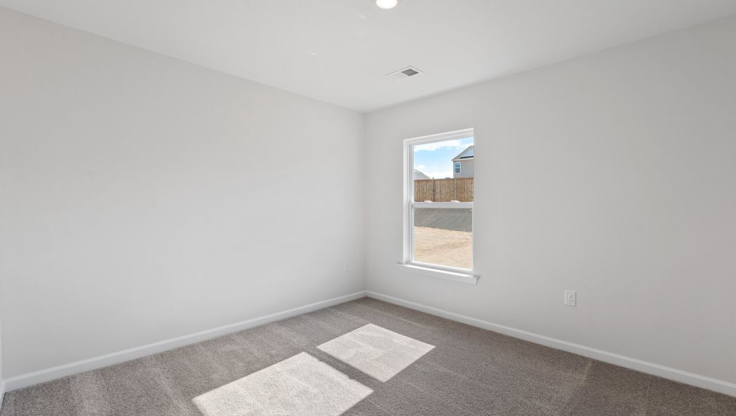 Spacious, unfurnished interior of a new home in Treemont Commons, Wellford (Image 21).
