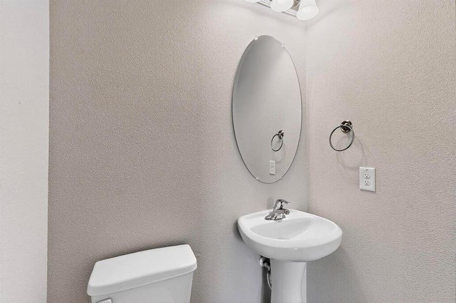 Furnished interior view inside a new home in Solterra Texas, Mesquite (Image 9).