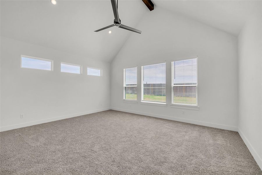 Spacious, unfurnished interior of a new home in King Oaks, Salado (Image 28). Spacious, unfurnished interior of a new home in King Oaks, Salado (Image 28).