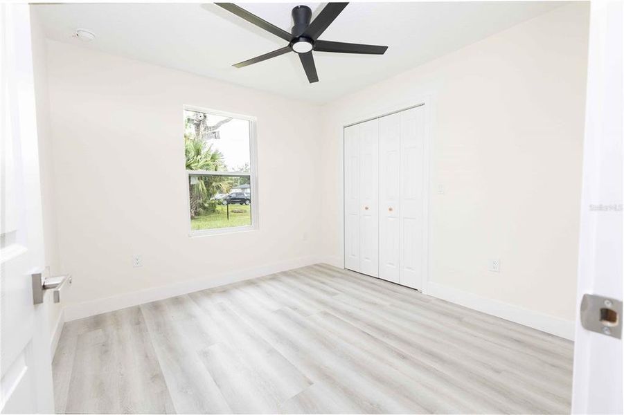 Spacious, unfurnished interior of a new home in , Lake Panasoffkee (Image 14).