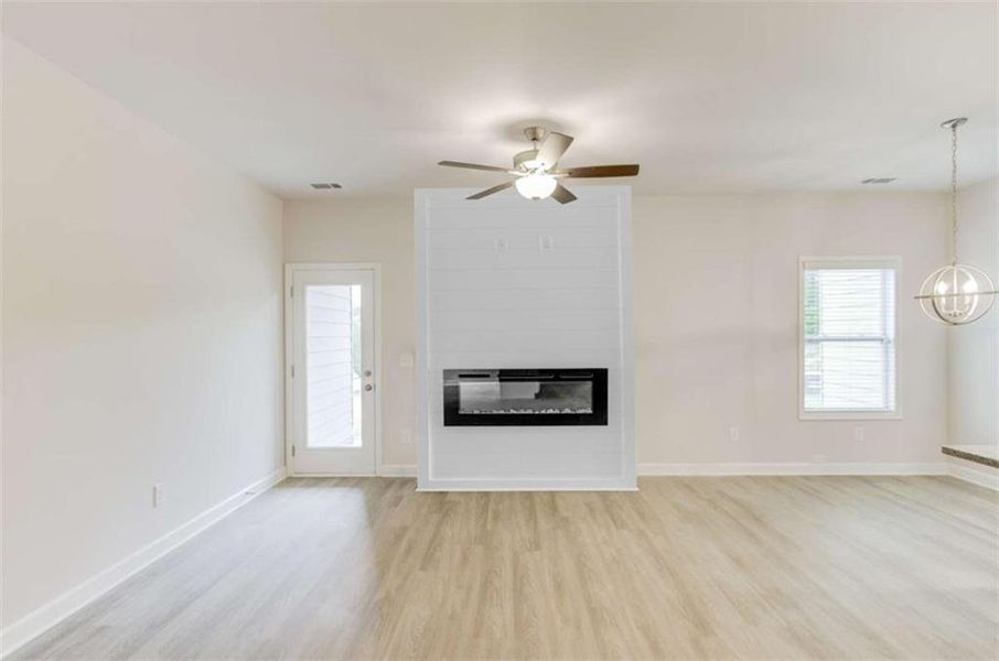 Spacious, unfurnished interior of a new home in , Lula (Image 12).