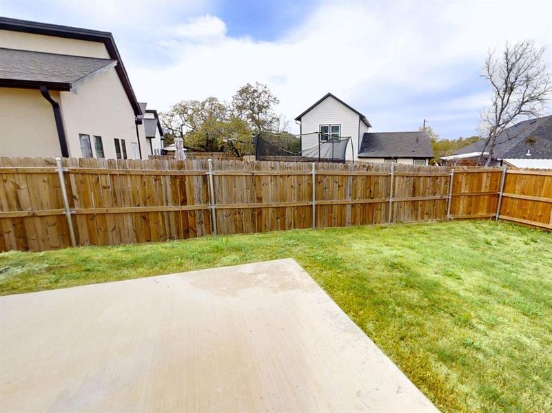 Exterior details and patio area of a home in , Granbury (Image 19).