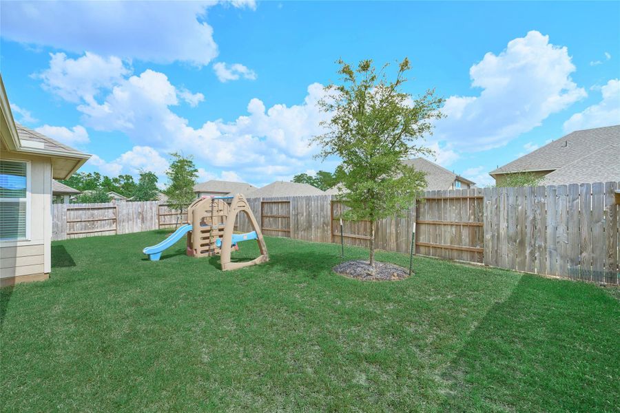 Image 32 of a home in Montgomery Oaks - Estate. Image 32 of a home in Montgomery Oaks - Estate.