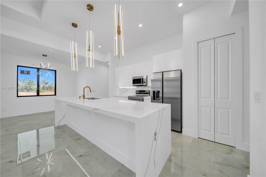 Furnished interior view inside a new home in , Cape Coral (Image 7).