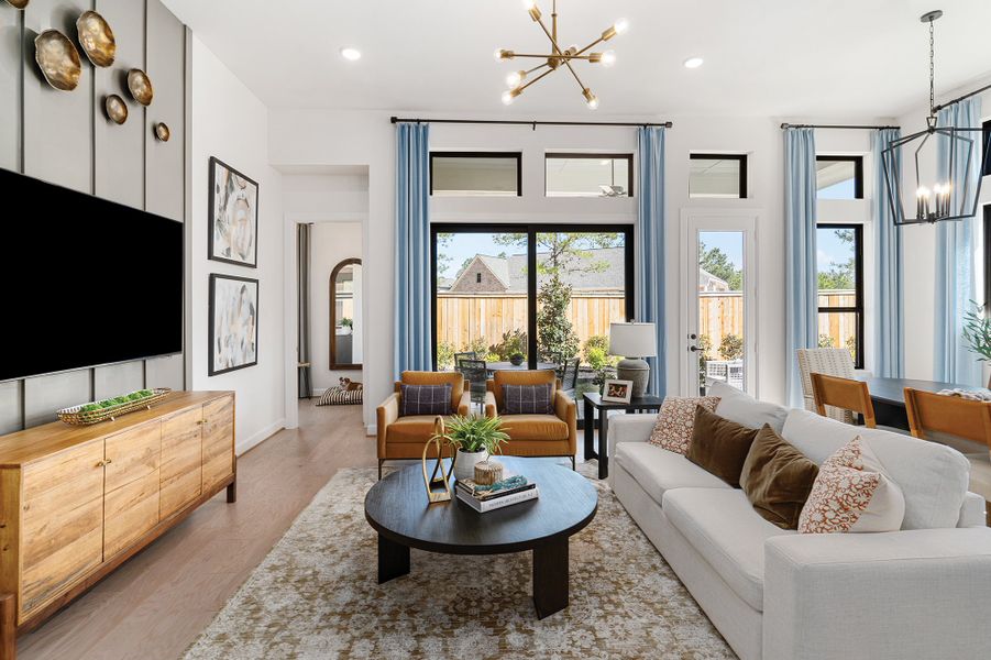 The Azalea - Family Room