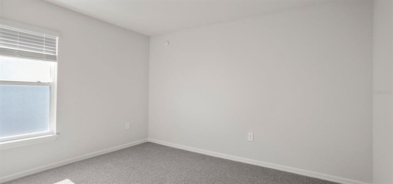 Spacious, unfurnished interior of a new home in VillaMar, Winter Haven (Image 15).