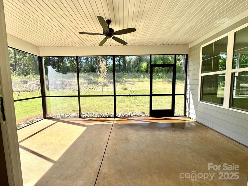 Spacious, unfurnished interior of a new home in Red Hill, Concord (Image 31).
