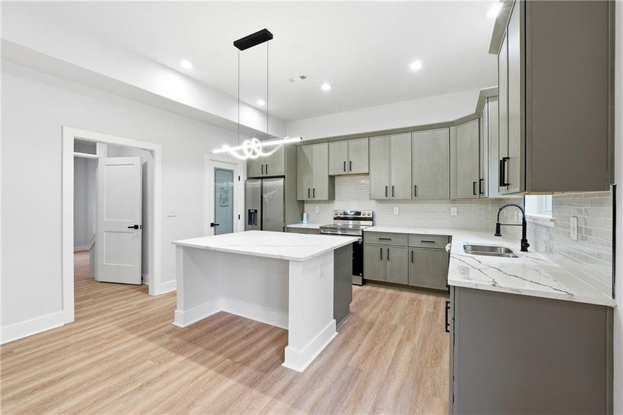 Furnished interior view inside a new home in , Atlanta (Image 9).