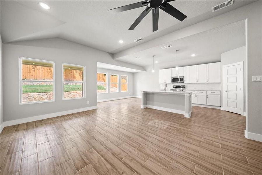 Image 27 of a home in . Image 27 of a home in .