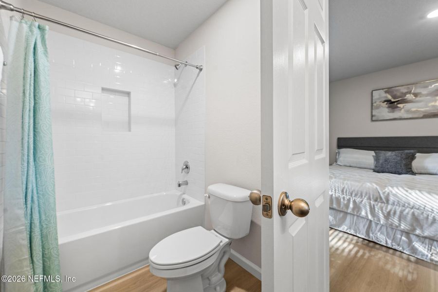 Furnished interior view inside a new home in , Jacksonville (Image 13).